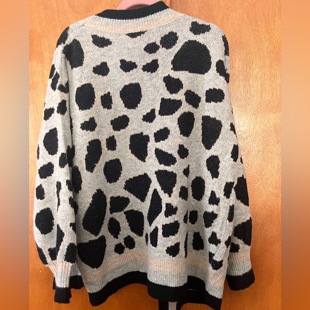 NWT Miracle Leopard Print Open Front Cardigan Sweater with two front pockets - Picture 6 of 6